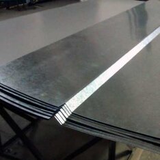 Профиль с V-образным компенсатором, длина 1,5-2м, толщ. 0,7-2мм